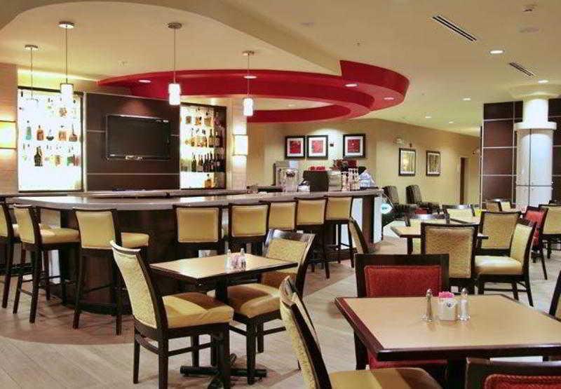 Springhill Suites By Marriott Pueblo Downtown Eksteriør billede